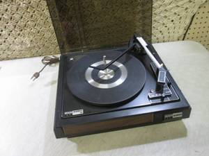 lot 71 image: (RM5) Vintage BSR McDonald 310 Reco...