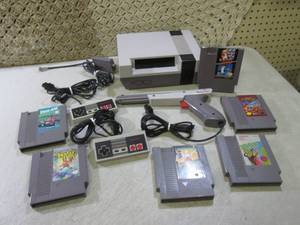 lot 79 image: (BS) Nintendo Entertainment System ...
