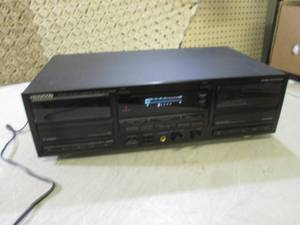 lot 105 image: (RM5) Kenwood Stereo Double Cassett...