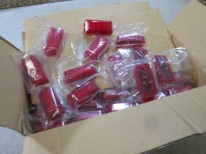 lot 114 image: (C-4) Box of 37 Red LED Marker Ligh...