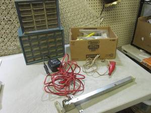 lot 148 image: (D-1) Drawer Organizers, Jumper Cab...