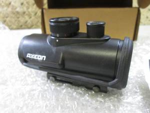 lot 152 image: (C-4) Axeon Optic Solutions 3XRDS R...