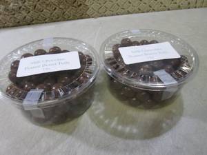 lot 209 image: (B-1) 4 Pounds Milk Chocolate Peanu...