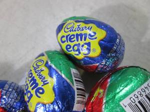 lot 232 image: (B-1) 24 Cadbury Creme Eggs ...