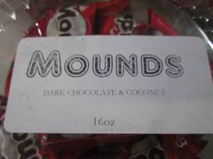 lot 239 image: (B-1) 3 Pounds of Mounds Miniature ...