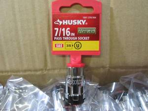 lot 277 image: (F-0) Box of 25 Husky 716 Pass Th...