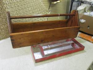 lot 290 image: (EW3) Vintage Wood Tool Box 28 Lon...