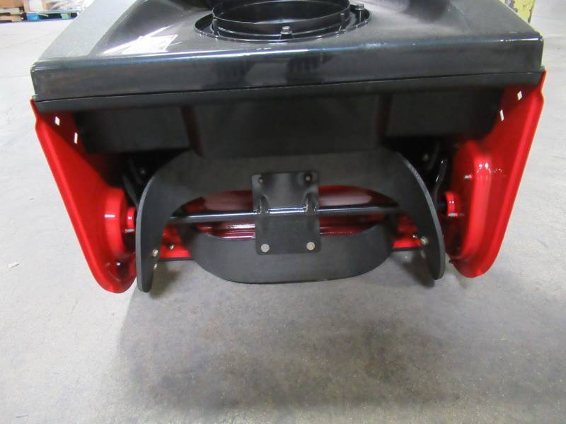 Yard Machines Single Stage Snow Blower 31A-2M1E700