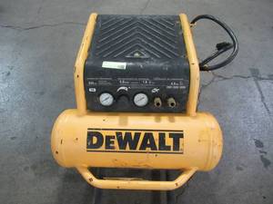DEWALT 4.5 Gal. Portable Electric Air Compressor D55146