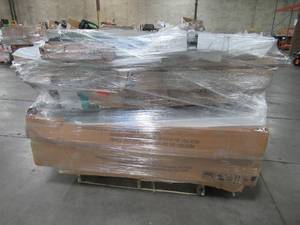 WHOLESALE MIXED PALLET OF BATHROOM SHOWER REMODEL BASES, WALLS, EXTERIOR AND SUPPLIES