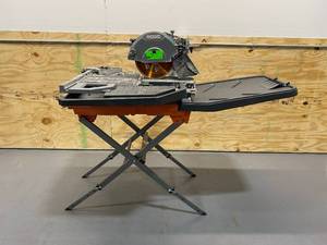 lot 45 image: 10 in. Wet Tile Saw with (Non-Original Stand)