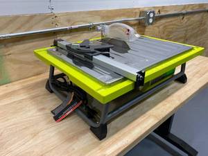 lot 62 image: RYOBI 7 in. 4.8 Amp Tile Saw