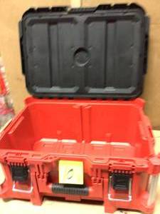 PACKOUT 22 in. Large Tool Box by Milwaukee in good condition&nbsp