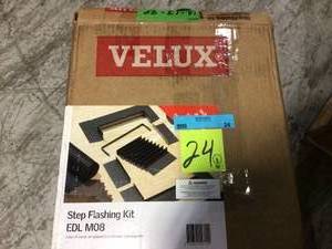 M02M04M06M08 Low-Profile Flashing with Adhesive Underlayment for Deck Mount Skylight by VELUX in good condition&nbsp