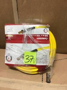 38 in. x 100 ft. Hybrid Air Hose by Husky in good condition&nbsp