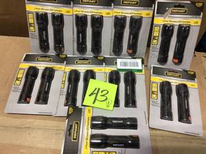 LOT OF Defiant 2-pack 150 Lumen Led Flashlights in good condition&nbsp