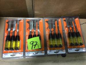 Lot with Professional Wood Chisel Set (3-Piece) by Buck Bros. in good condition&nbsp