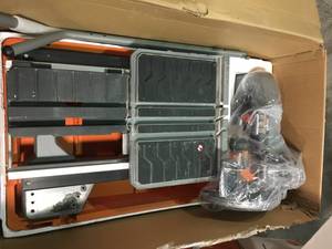 10 in. Wet Tile Saw with Stand by RIDGID USED NOT TESTED