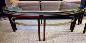 lot 5 image: Contemporary Glass Topped Table Set