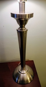 lot 88 image: Table Lamp