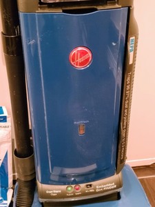 lot 147 image: Hoover Vacuum