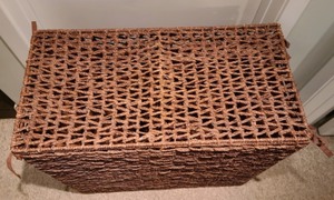 lot 150 image: Brown Woven Laundry Hamper