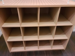 lot 163 image: Wood Shoe Rack & Wire Shelves