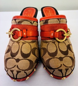 lot 178 image: Ladies Coach Mules
