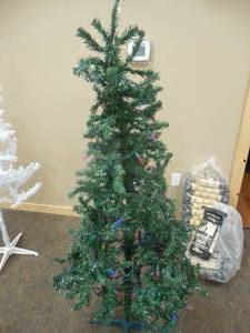 6 Christmas Tree With Lights