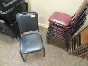(5) Stackable Chairs