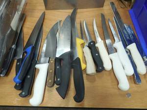 KNIFE LOT