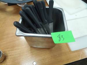 STEAK KNIFE LOT