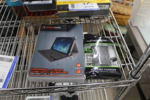 lot 16 image: myCharge Amp Max 6000mAh Portable Charger, Black Web Universal Tablet Case with Keyboard
