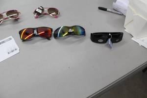 lot 43 image: Lot of (3) Sunglasses
