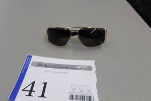 lot 41 image: Lot of (1) Versace Polarized Sunglasses