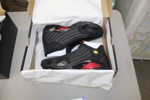 lot 76 image: Nike Air Jordan 14 Retro Mens Shoes Size 9-12
