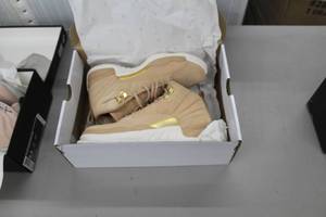lot 77 image: Nike Air Jordan 12 Retro Womens Shoes Size 9-12
