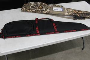 lot 105 image: Ruger Soft-Side Gun Bag 40