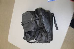 lot 87 image: Leather Womens Hand Bag