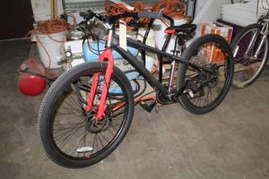lot 166 image: Haro  Mens  21 Trail Bike