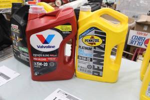 lot 187 image: Lot of (2) Valvoline High Mileage Synthetic 5W-20 Motor Oil 5-qt. Plastic Bottle, Pennzoil Platinum Full Synthetic 5W-20 Motor Oil 1.25-Gallon Plastic Bottle