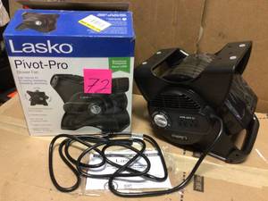 lot 72 image: Pivoting Pro Blower Fan by Lasko in working condition see pics  