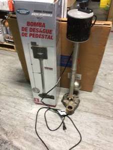 92551 12 HP Non-Submersible Cast Iron Pedestal Sump Pump by Superior Pump in good condition