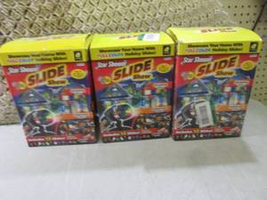 (BS) Lot of 3 Holiday Projectors Op...