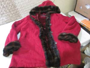 (RMWS) Jones New York Coat with Hoo...