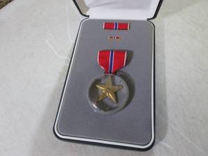(CNTR) Vintage Bronze Star Medal Se...