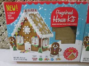 (B-2) Lot of 2 Gingerbread House Ki...