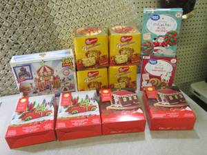 (A-4) Assorted Christmas Gingerbrea...
