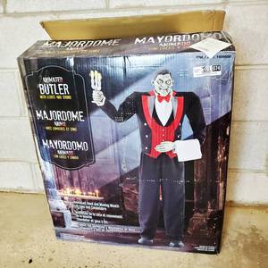 lot 074 image: Be different this Christmas Animated Butler of Macabre Manor 6ft 11 Tall with Lights, Sounds & Speech
