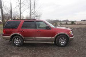 2004 Ford Expedition Eddie Bauer Edition 4 x 4 SUV